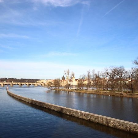 Quiet Apartment In The City Center With Own Terrace Praha Bagian luar foto